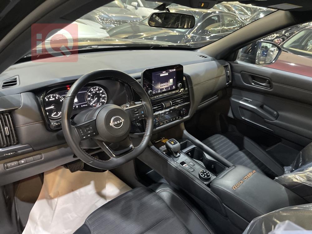 نیسان پاسفایندەر